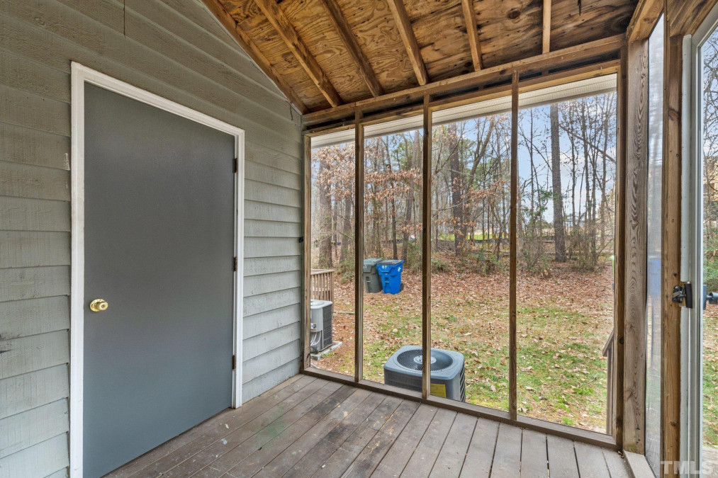3613 Top Of The Pines Ct Raleigh, NC 27604