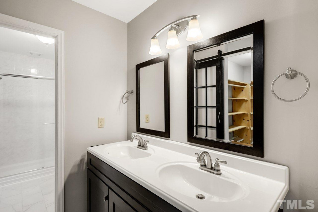 5428 Yates Mill Pond Rd, Raleigh, NC 27606 Raleigh Realty