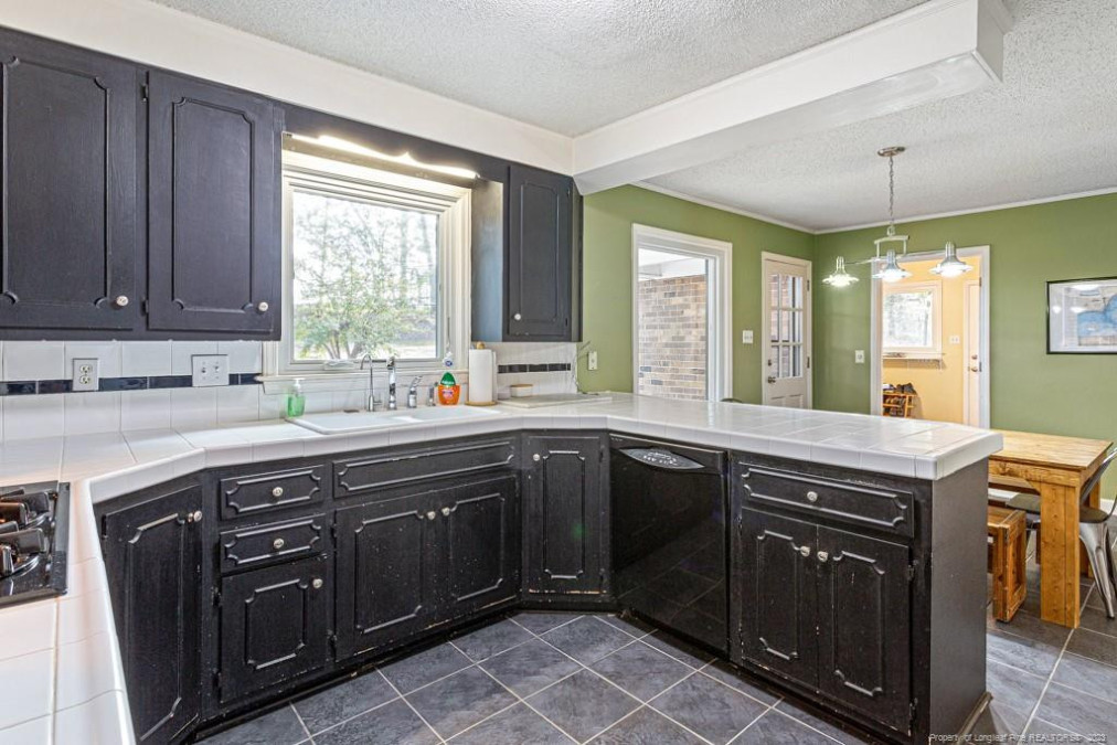 607 Argyll Fayetteville, NC 28303