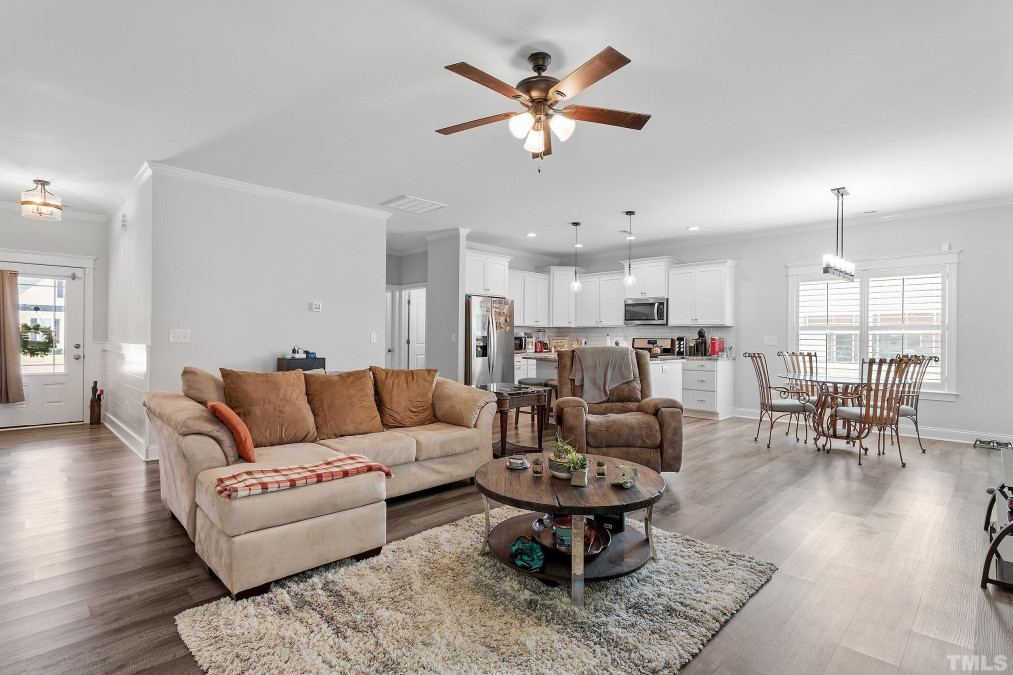 219 Winterlochen Dr Dunn, NC 28334