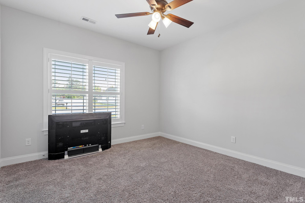 219 Winterlochen Dr Dunn, NC 28334