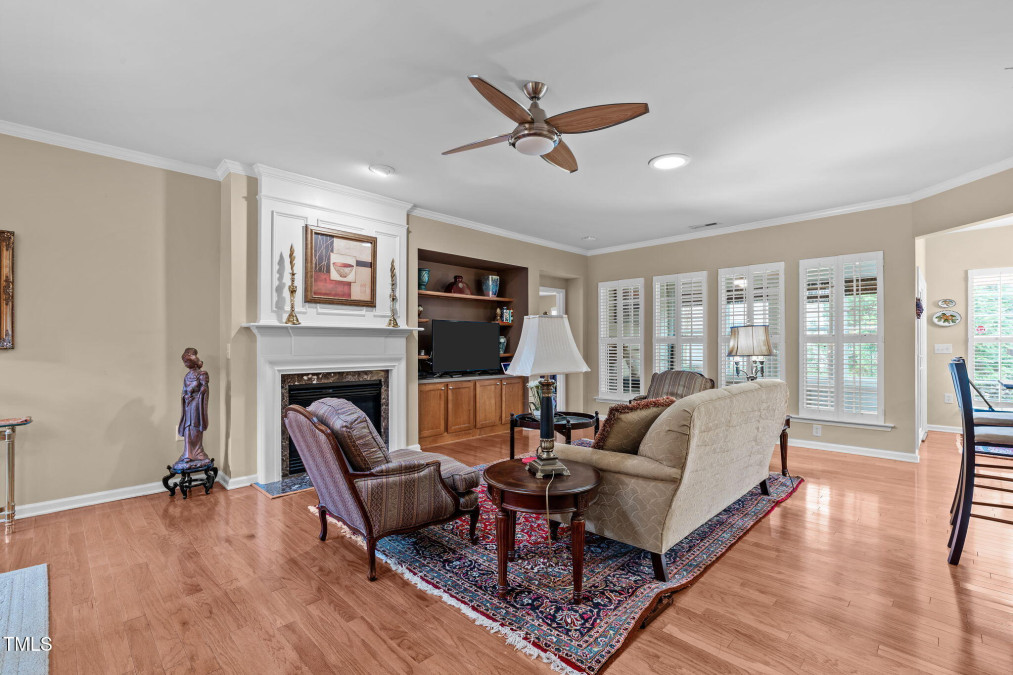 1105 Ventnor Pl Cary, NC 27519