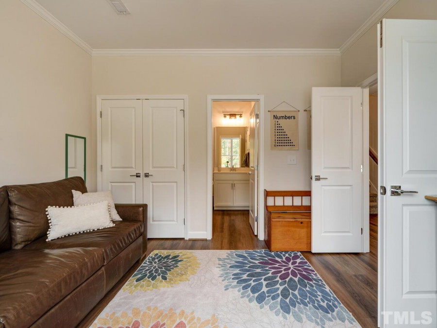 1033 Dashwood Dr, Wake Forest, NC 27587 Raleigh Realty