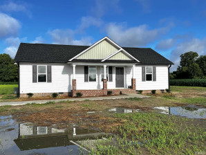 96 Mamie Rd Benson, NC 27504