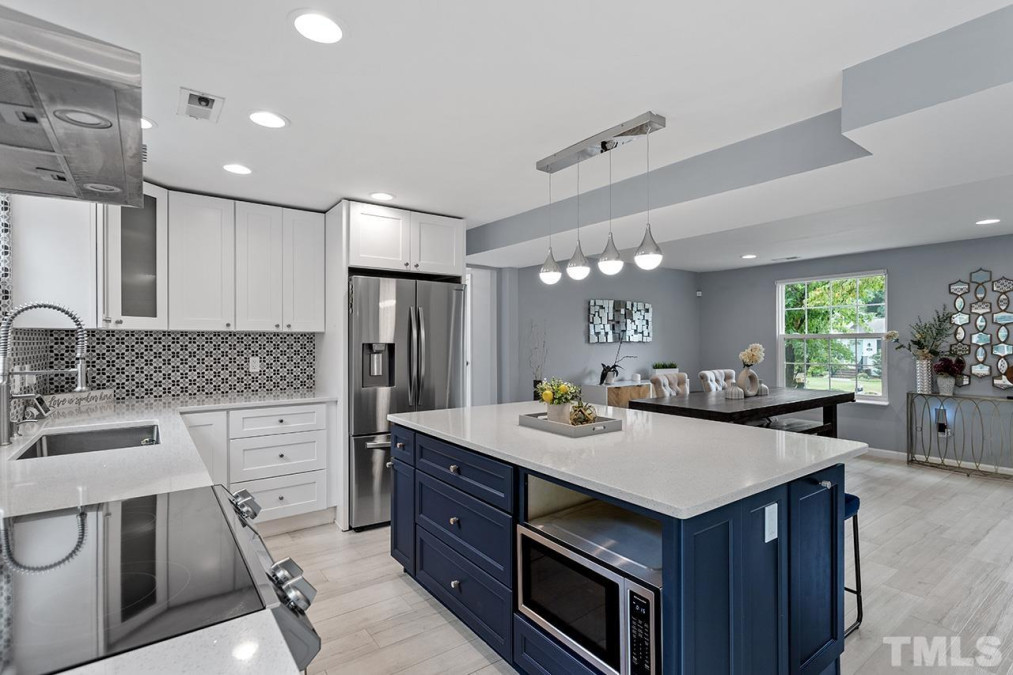 405 Electra Dr Cary, NC 27513