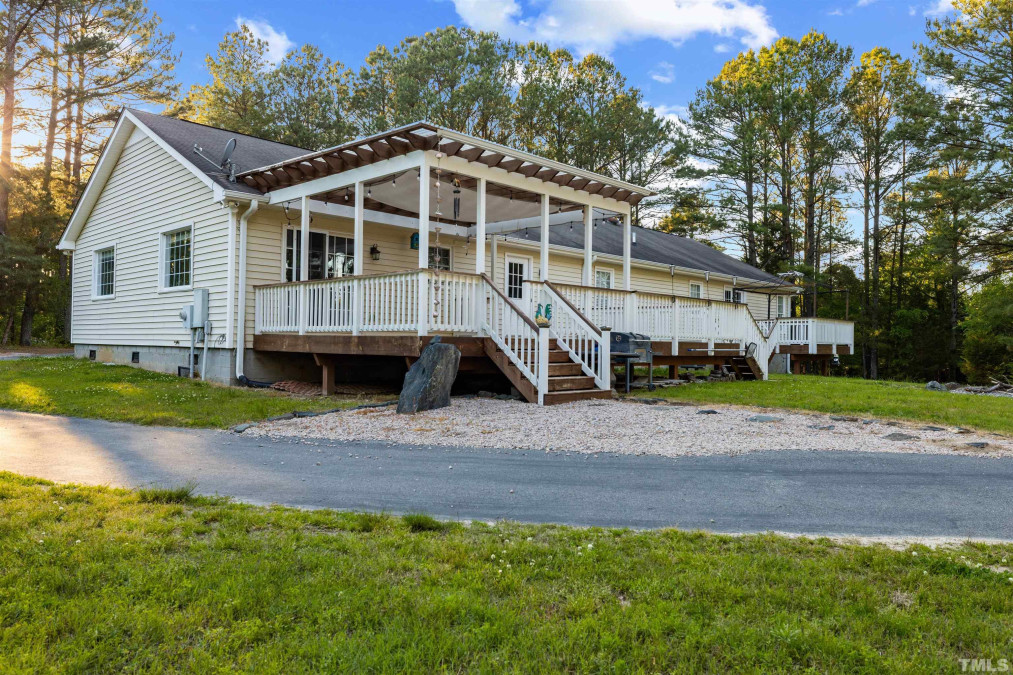 2352 Swinson Farm Rd Wendell, NC 27591