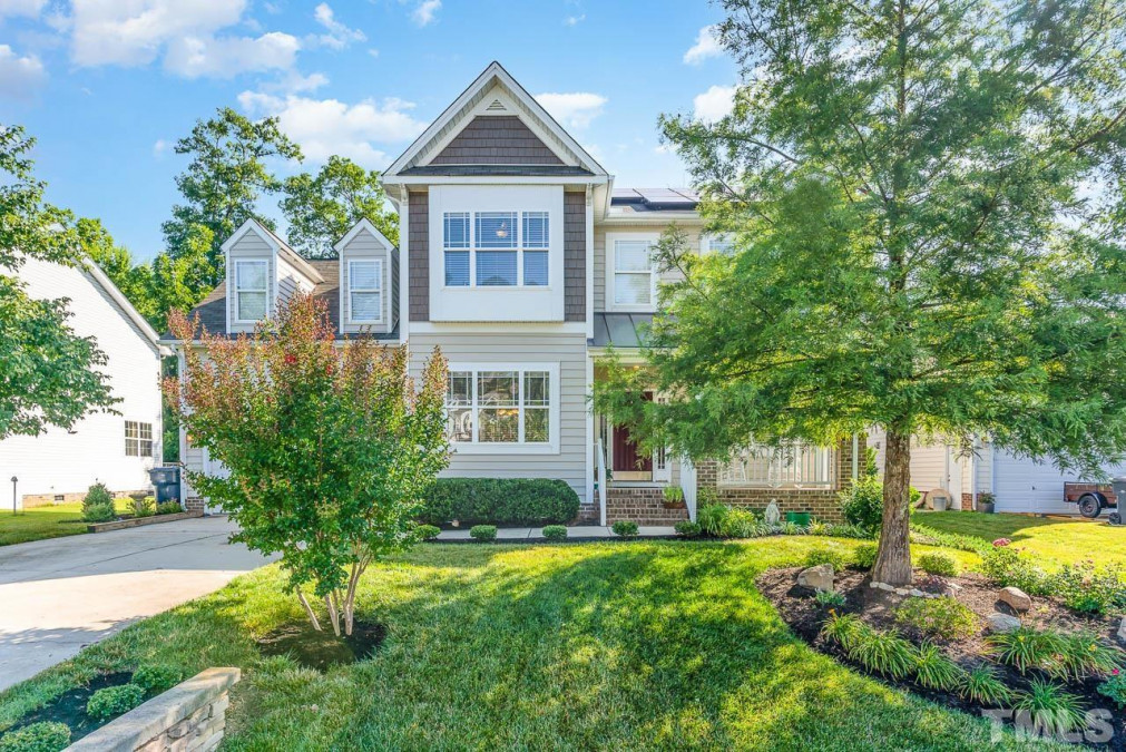 406 Regulators Way, Hillsborough, NC 27278 Raleigh Realty