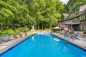 30 Sedgewood Rd Chapel Hill, NC 27514
