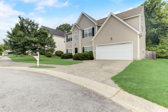 5209 Chasteal Trl Raleigh, NC 27610