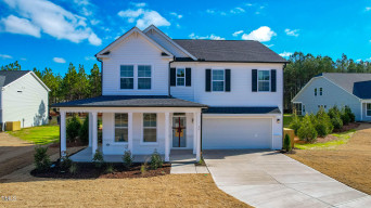 15 Beacon Hill Rd Lillington, NC 27546