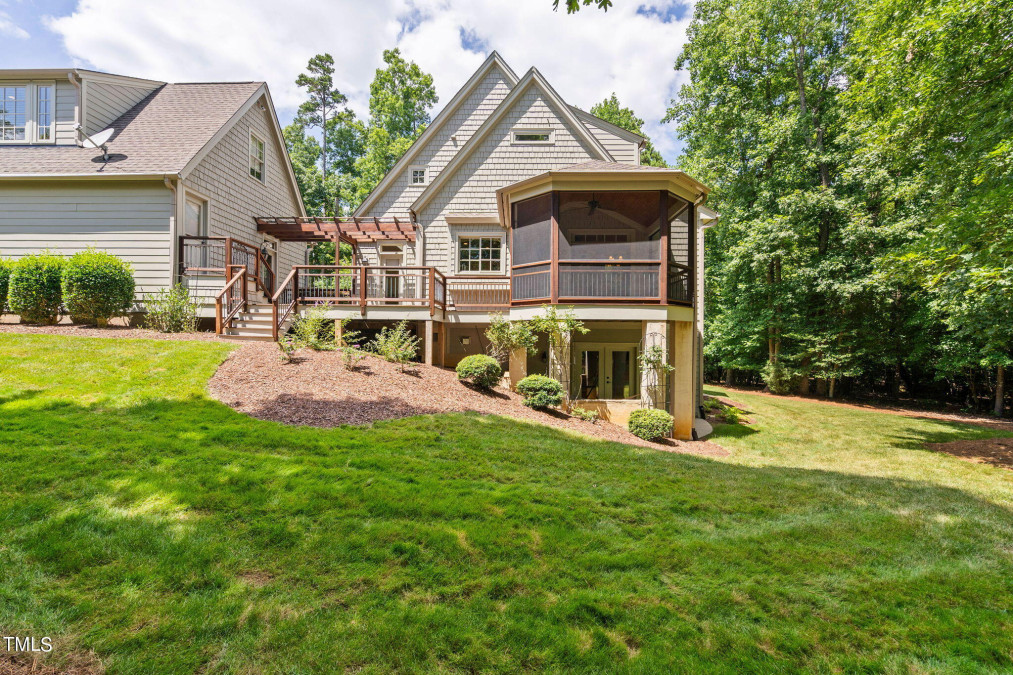 39 Wood Duck Ct Chapel Hill, NC 27517