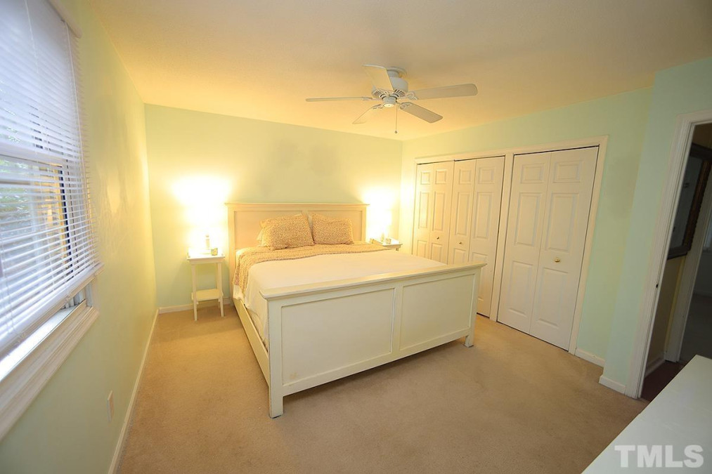 1626 Glengarry Dr Cary, NC 27511
