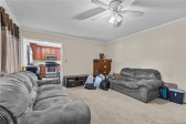 433 Edinburgh Dr Fayetteville, NC 28303