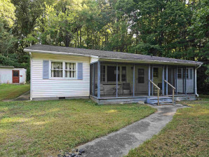 6111 Kelvin Dr Durham, NC 27712