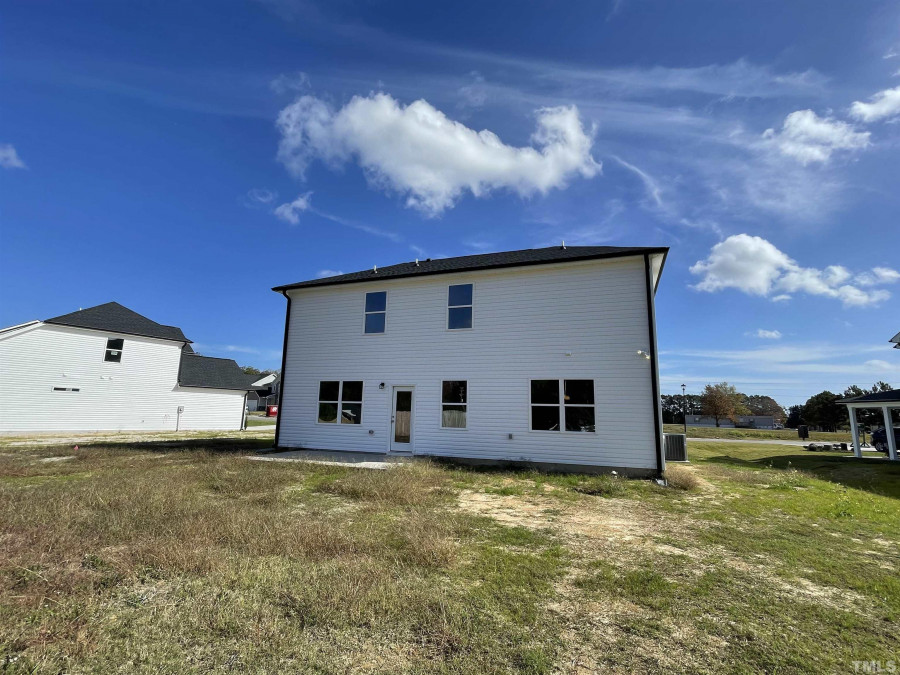 63 Wolf Ridge Ct Willow Springs, NC 27592