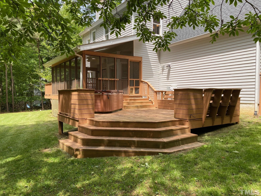306 Highland Trl Chapel Hill, NC 27516