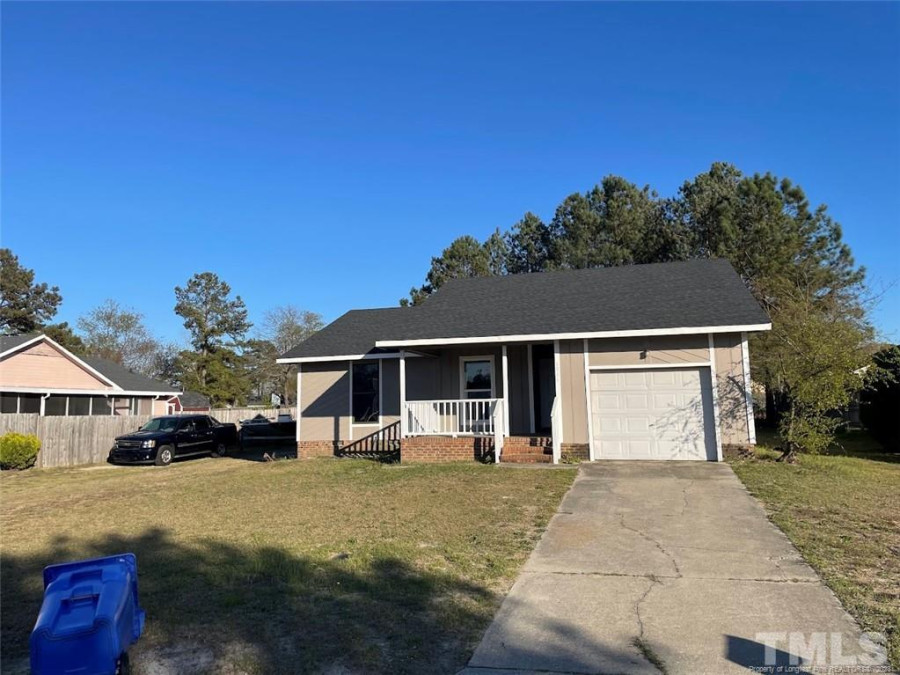 6866 Kingsgate Dr, Fayetteville, NC 28314 Raleigh Realty