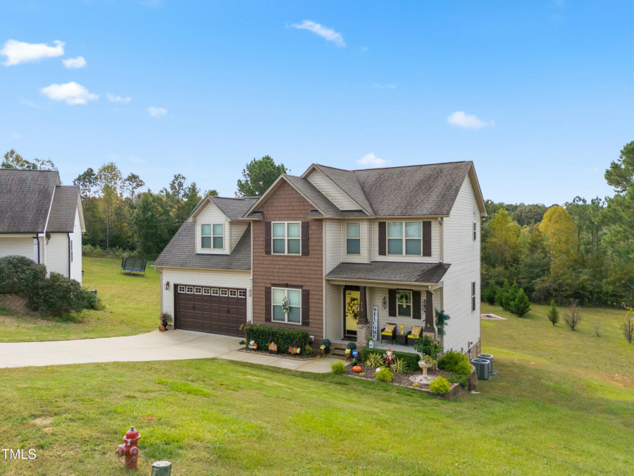 413 Crystal Creek Dr Clayton, NC 27520