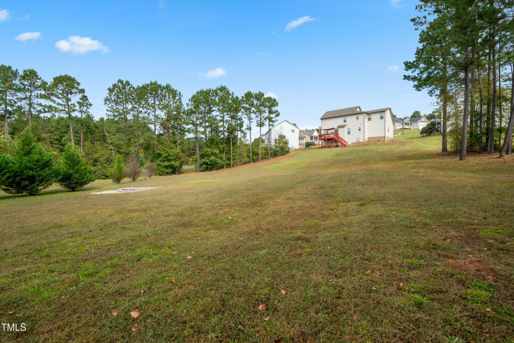 413 Crystal Creek Dr Clayton, NC 27520