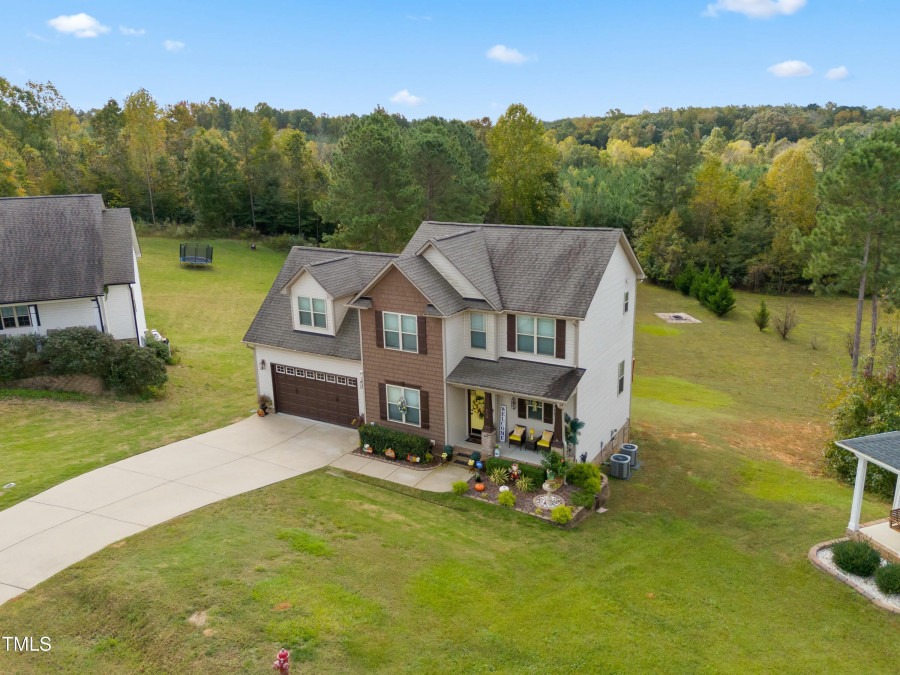 413 Crystal Creek Dr Clayton, NC 27520