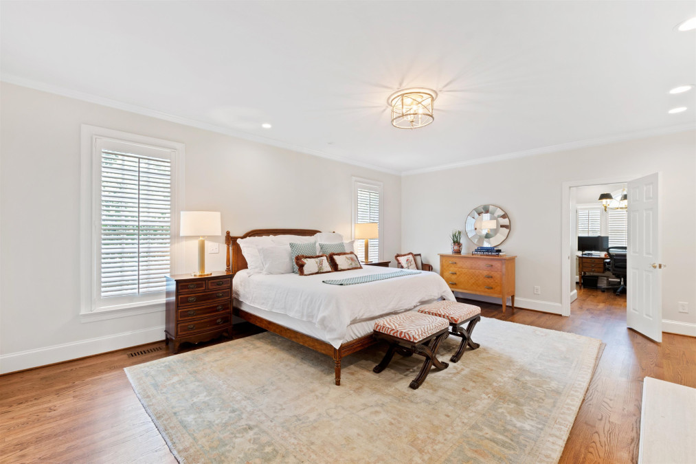 3104 White Oak Rd Raleigh, NC 27609