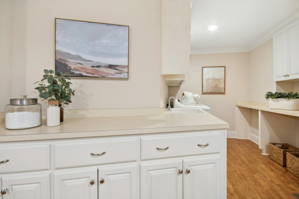 5204 Winter Holly Ct Raleigh, NC 27606