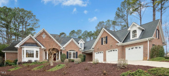 5204 Winter Holly Ct Raleigh, NC 27606