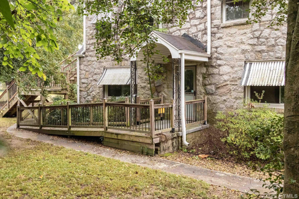 2720 Poole Rd, Raleigh, NC 27610 Raleigh Realty