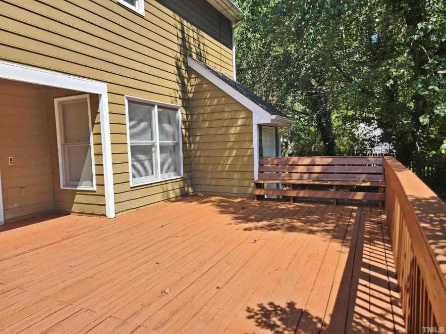 402 Cedarmere Dr Wendell, NC 27591