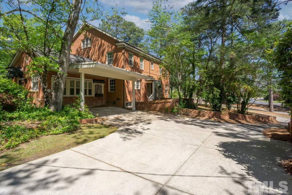 1703 Raeford Rd, Fayetteville, NC 28305 Raleigh Realty