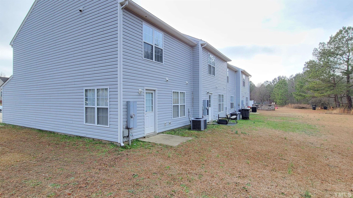396 Anna St Lillington, NC 27546