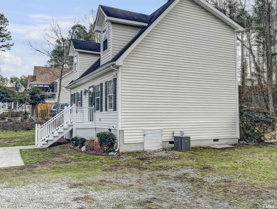 2559 Barwick Dr, Durham, NC 27704 Raleigh Realty