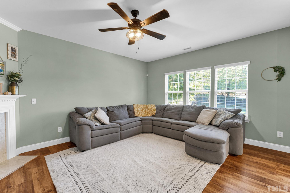 2634 Bloomsberry Ridge Dr Fuquay Varina, NC 27526