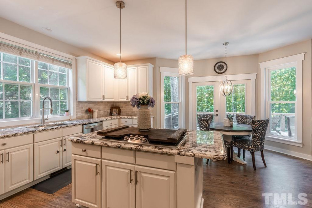 5052 Bartons Enclave Ln, Raleigh, NC 27613 Raleigh Realty