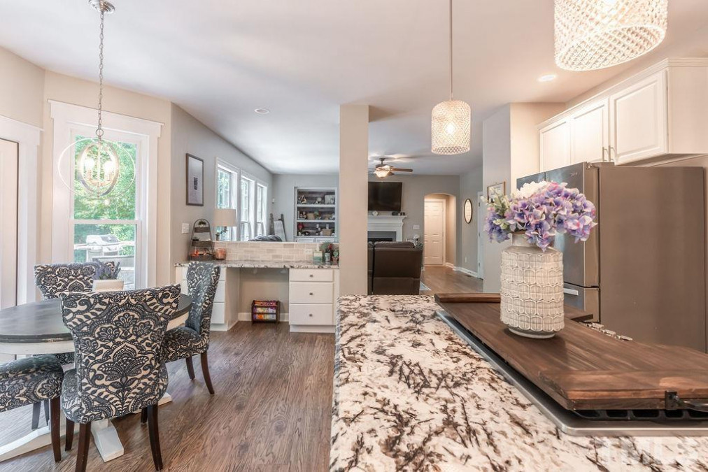 5052 Bartons Enclave Ln, Raleigh, NC 27613 Raleigh Realty