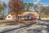 2516 Lull Water Dr Fayetteville, NC 28306