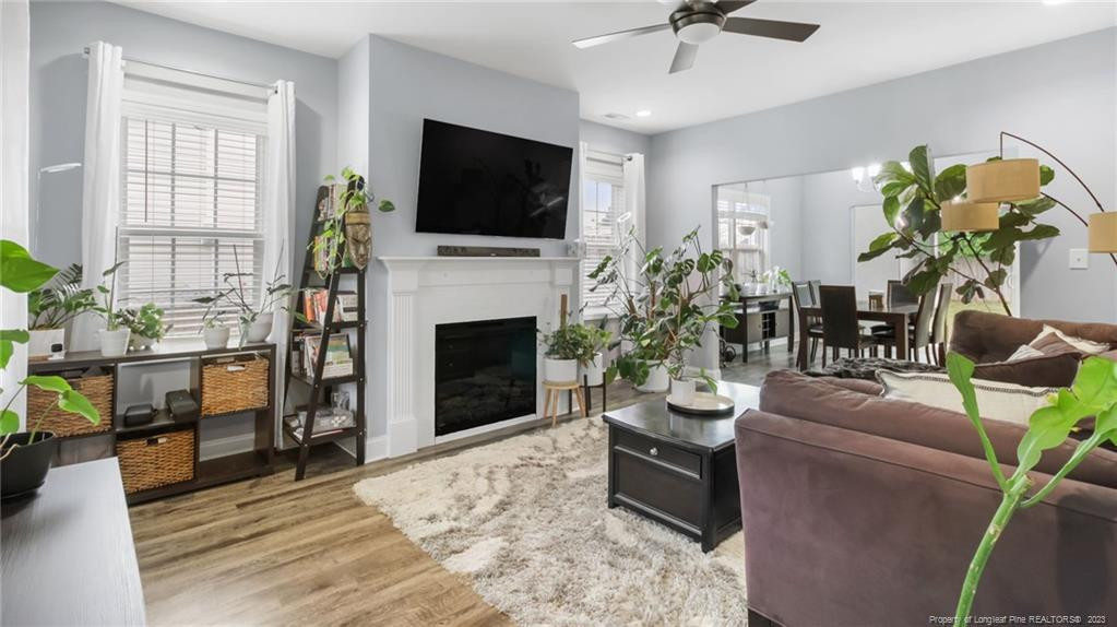 489 Warmsprings Dr Fayetteville, NC 28303