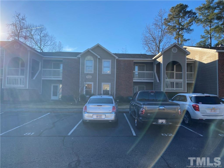 669 Bartons Landing Pl, Fayetteville, NC 28314 Raleigh Realty