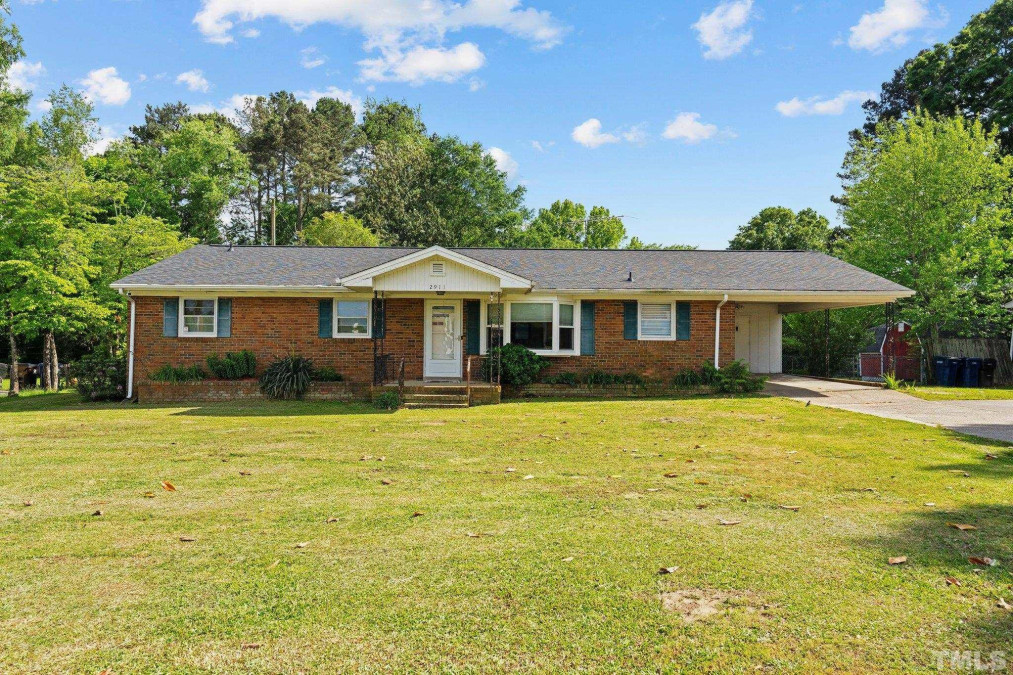 2911 Wicker St, Sanford, NC 27330 - Raleigh Realty