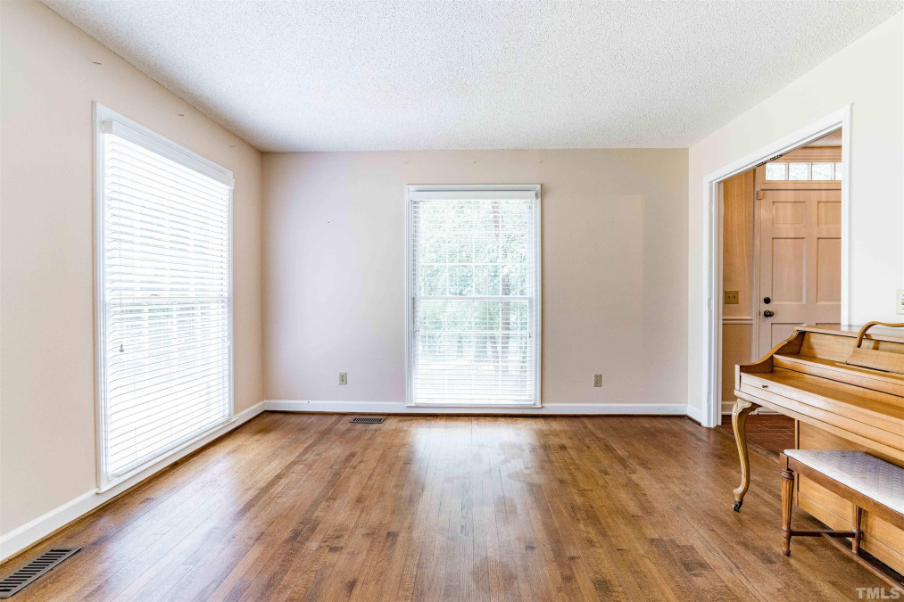 8424 Crowder Rd, Raleigh, NC 27603 Raleigh Realty