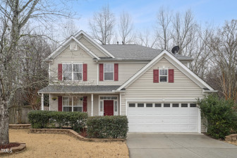 400 Stobhill Ln Holly Springs, NC 27540