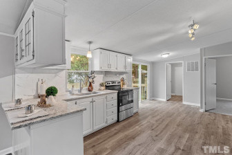 204 George St Four Oaks, NC 27524