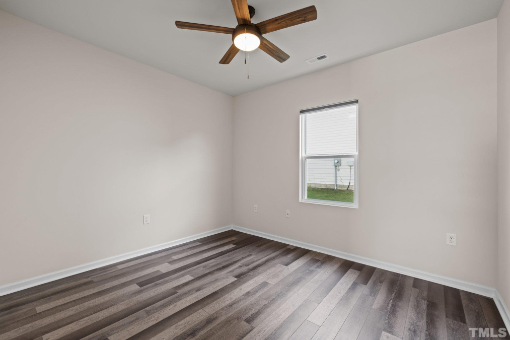 1843 Streamsong Cir Fuquay Varina, NC 27526