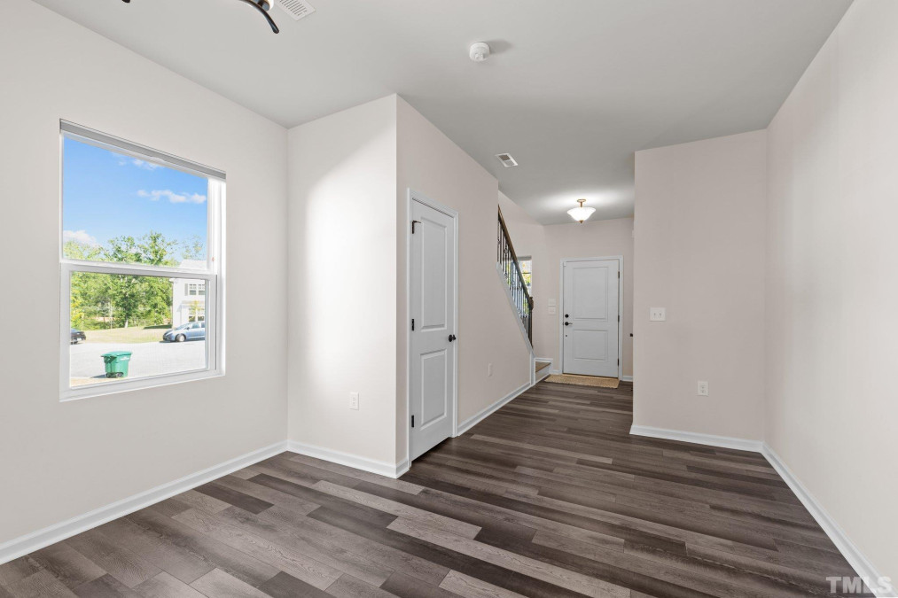 1843 Streamsong Cir Fuquay Varina, NC 27526