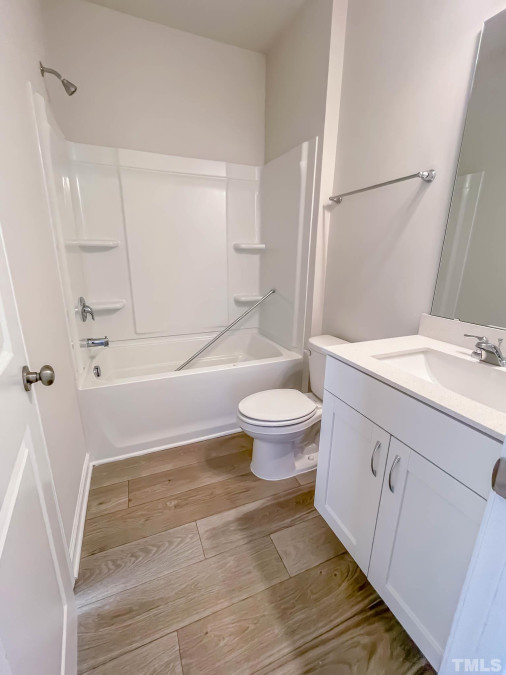 404 Merriman Dr Selma, NC 27576