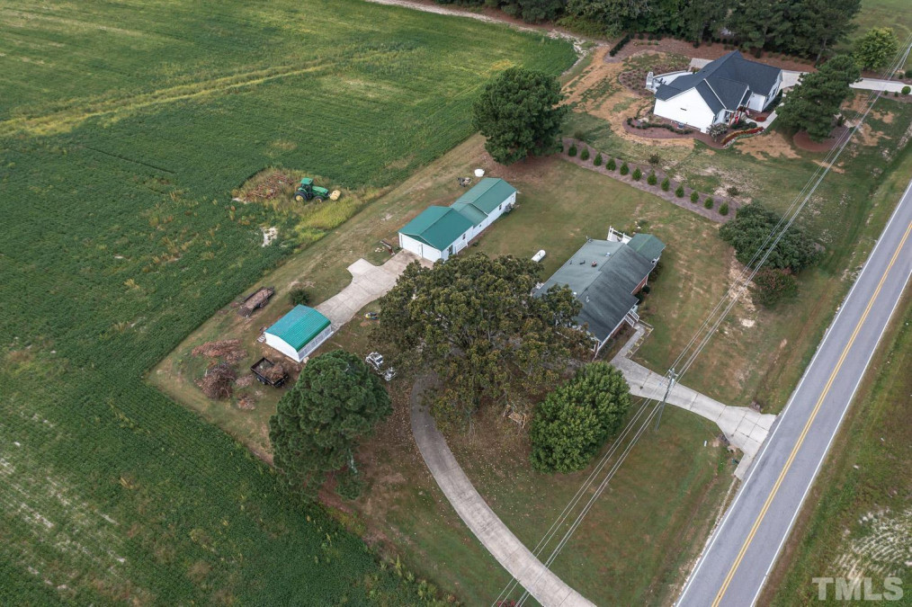 1240 Darius Pearce Rd Youngsville, NC 27596