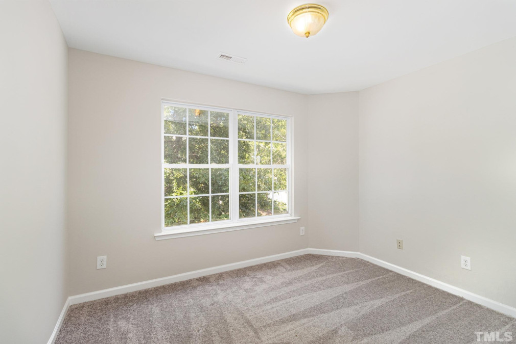 3433 Archdale Dr Raleigh, NC 27614