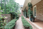 208 Queensferry Rd Cary, NC 27511