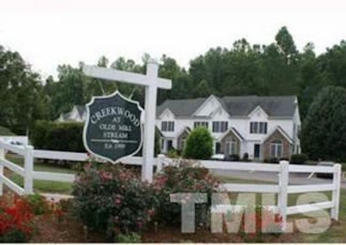 217 Harris Rd Wake Forest, NC 27587