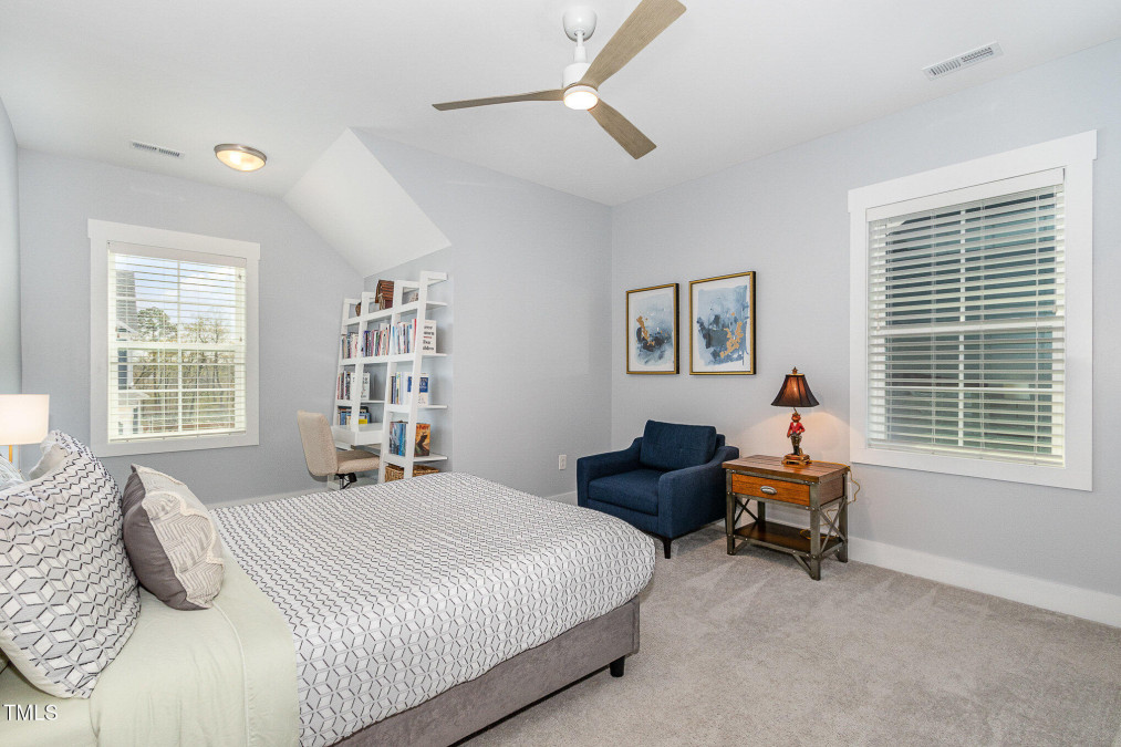 332 Tumbling River Dr Wendell, NC 27591